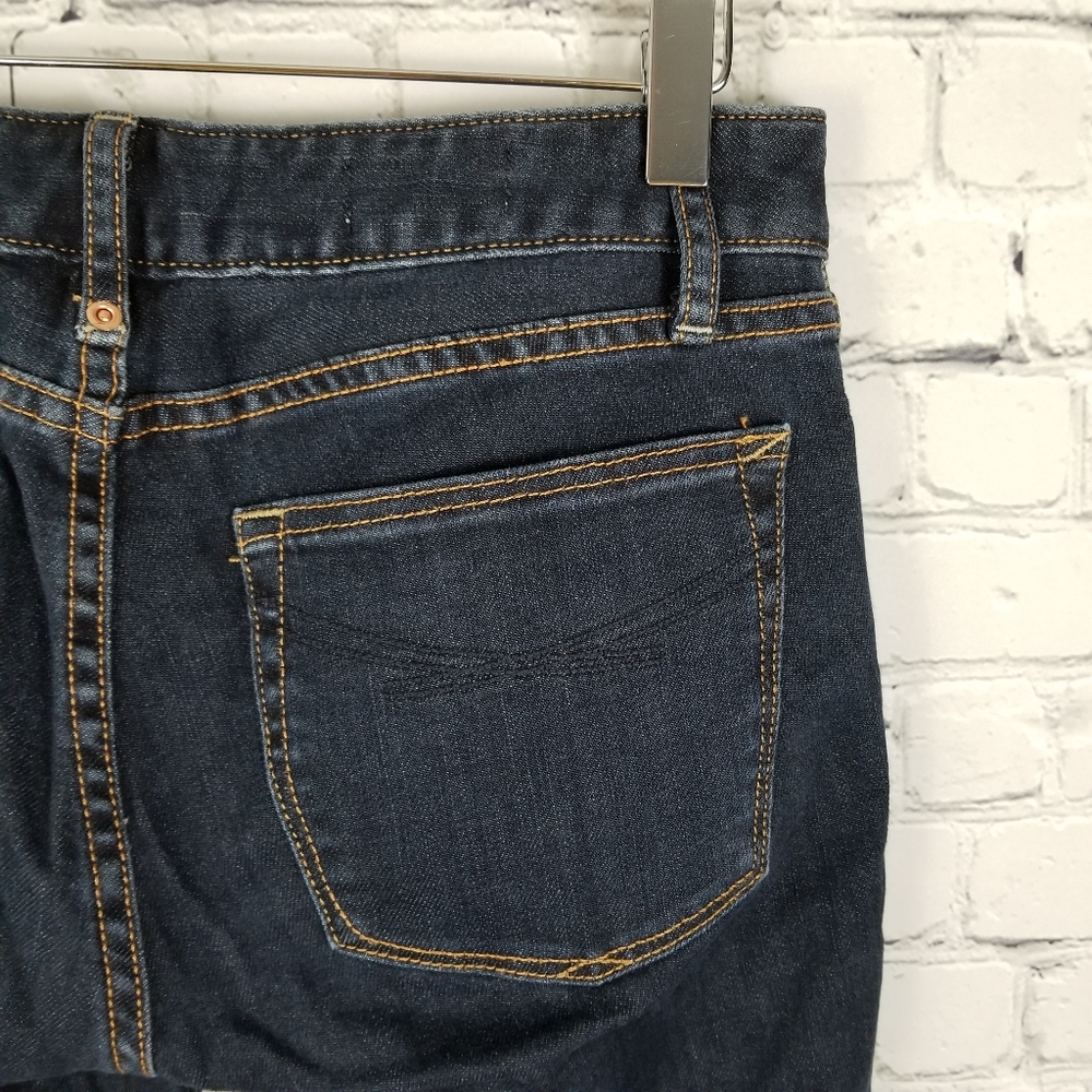 GAP | curvy fit boot cut dark wash jeans